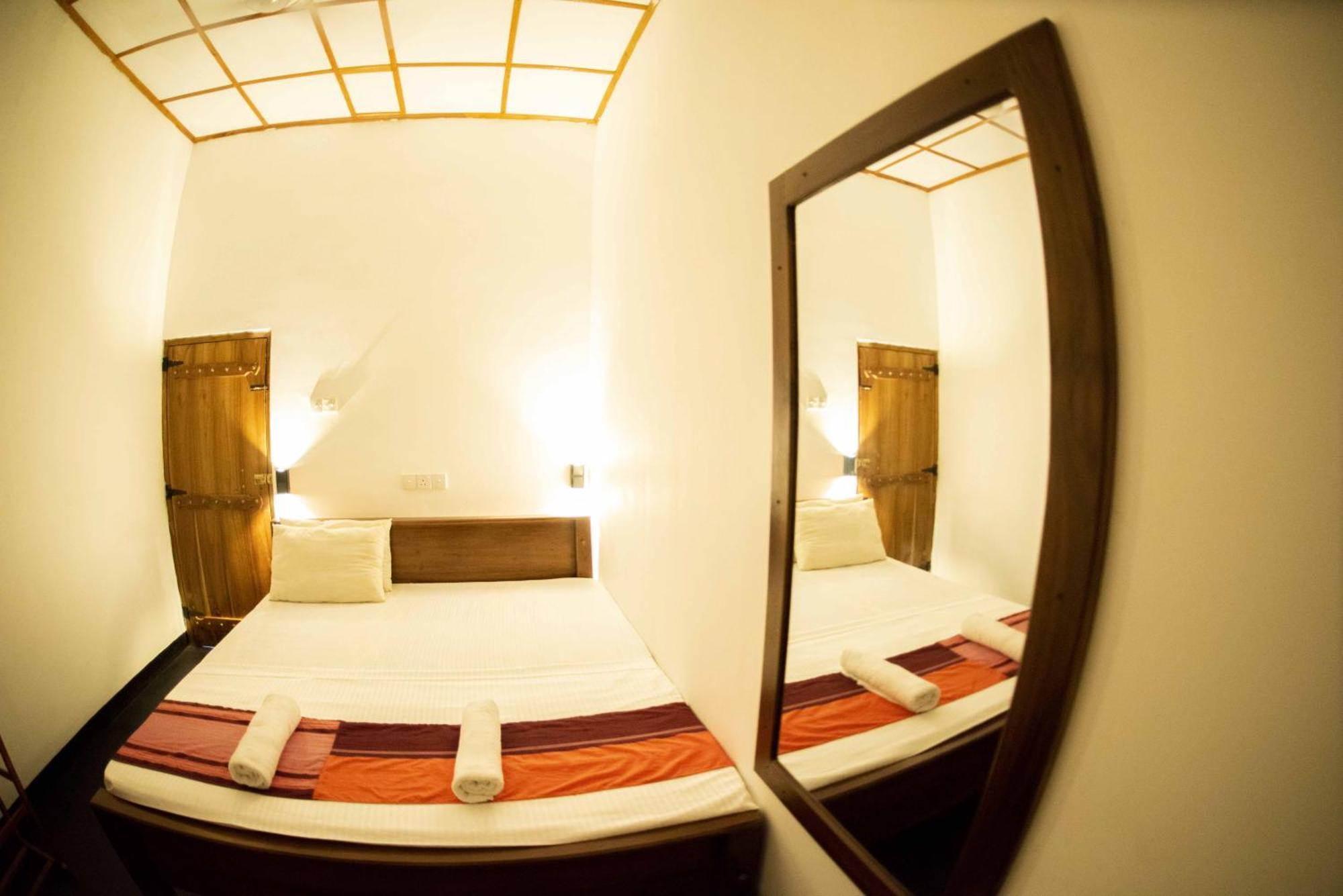 Wildlife Safari House Hotel Udawalawe Bagian luar foto