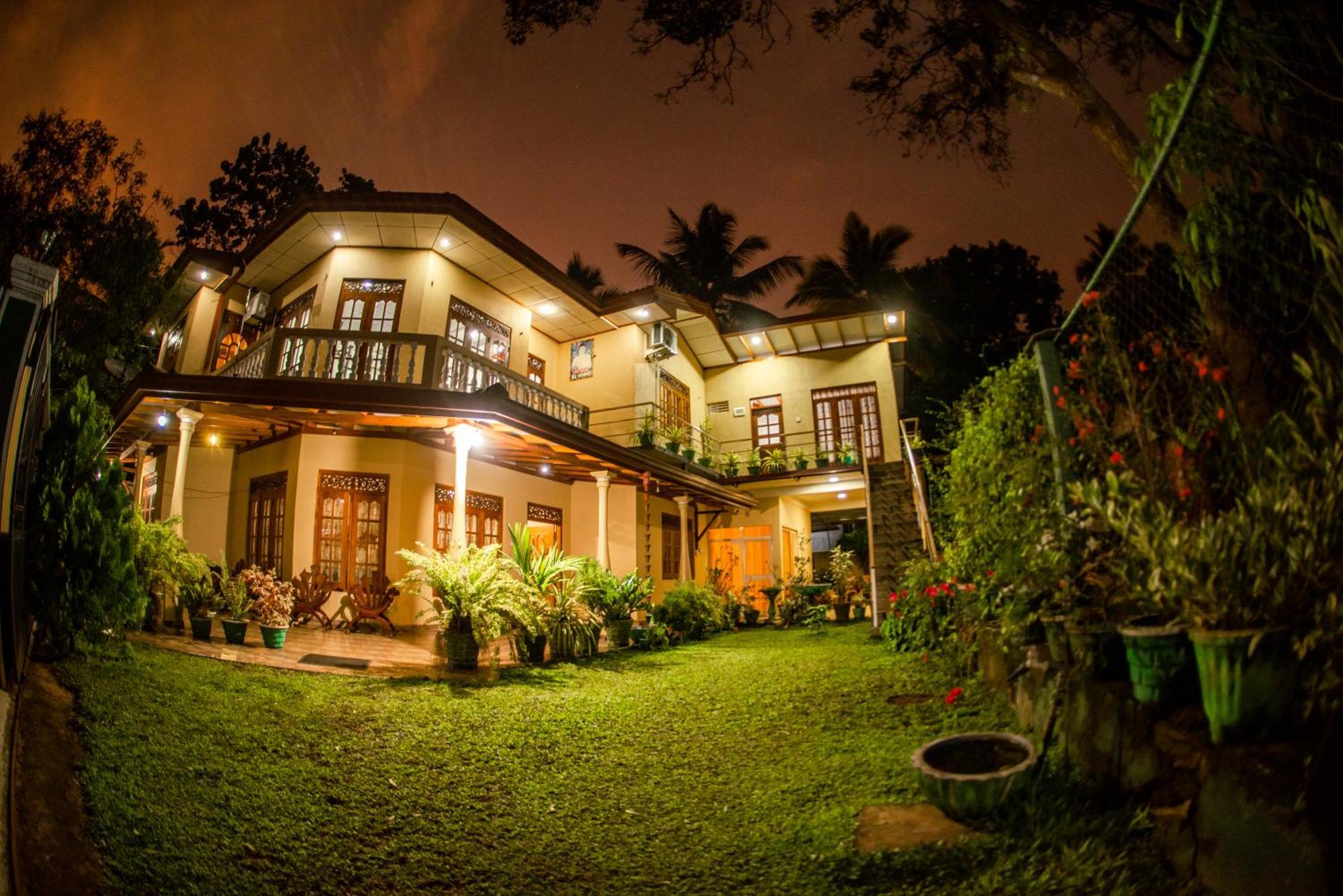 Wildlife Safari House Hotel Udawalawe Bagian luar foto